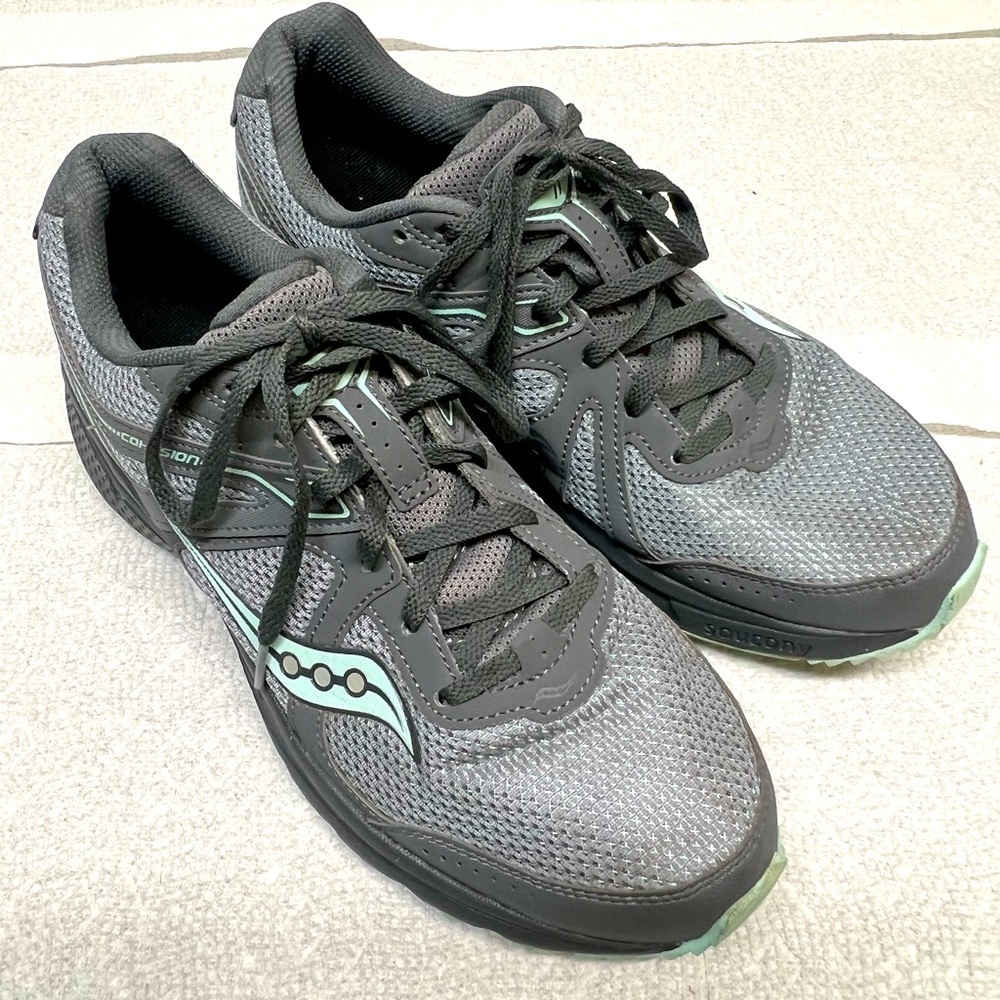 Saucony Cohesion TR11 Women's Trail Running Grey Mint S10427-1 Size 11 Sneakers